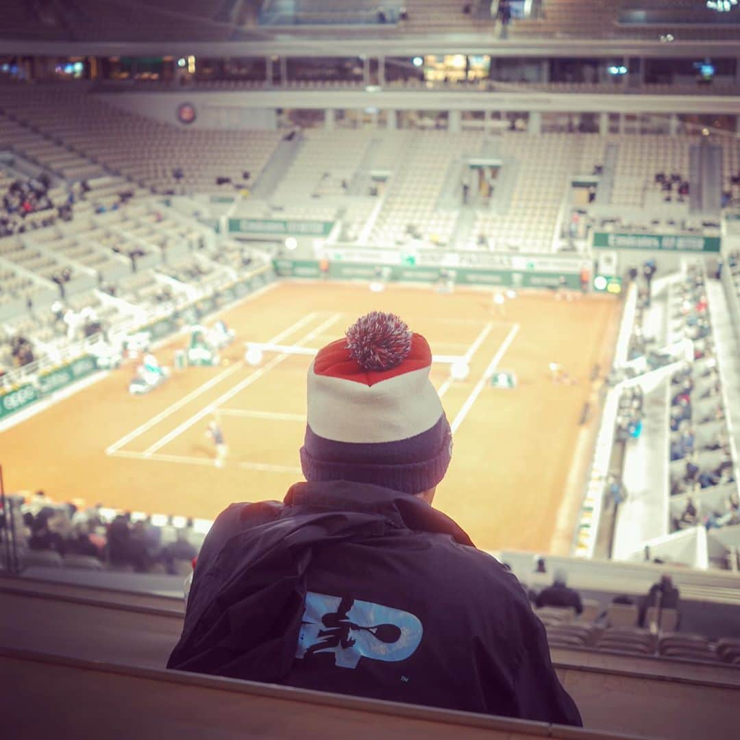 フローラン・ダバディーさんのインスタグラム写真 - (フローラン・ダバディーInstagram)「Roland-Garros Day 9 雨のローランギャロス🧜🏻‍♂️ #rolandgarros2020 #ローランギャロス #wowowtennis #parissouslapluie」10月6日 2時36分 - florent_dabadie