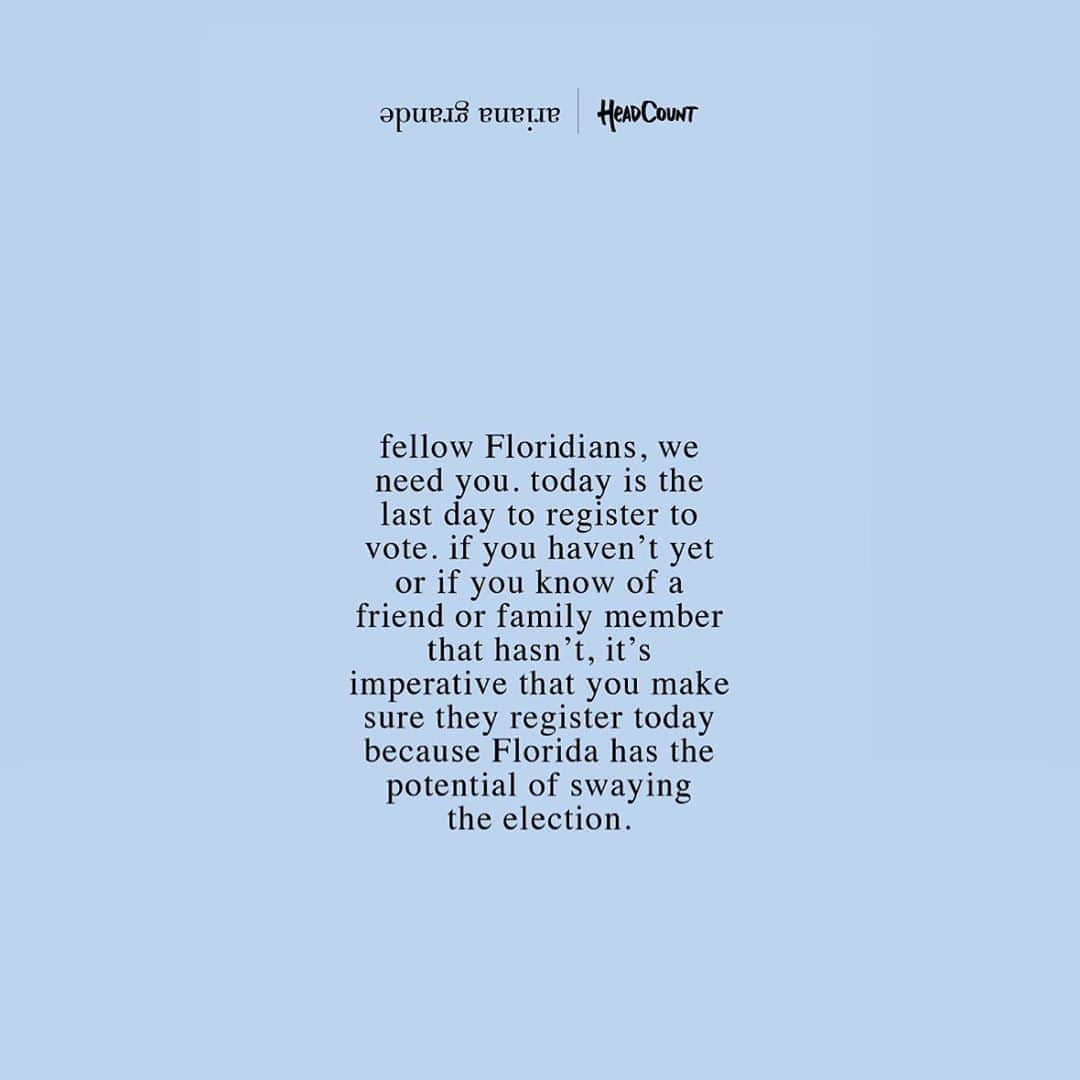 アリアナ・グランデさんのインスタグラム写真 - (アリアナ・グランデInstagram)「⬆️🖤」10月6日 4時04分 - arianagrande