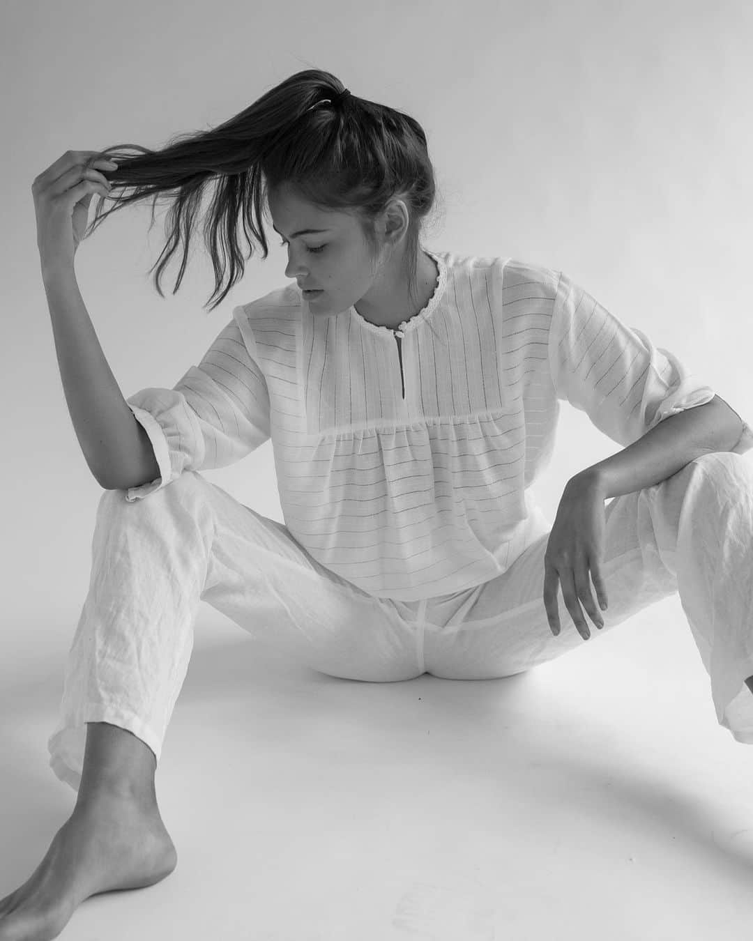 のインスタグラム：「🕊」