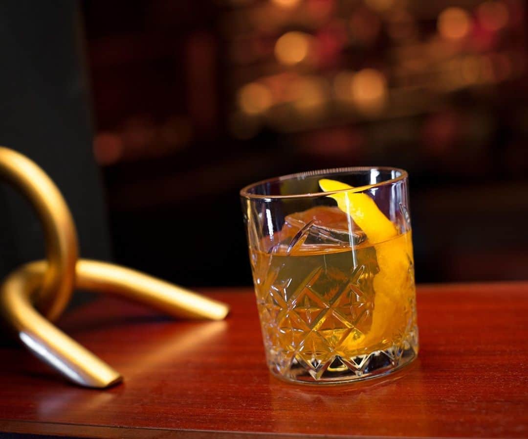 The Venetian Las Vegasさんのインスタグラム写真 - (The Venetian Las VegasInstagram)「@TheDorsey_LV's Secret Agent #cocktail brings fall flavors to the forefront. #cheers」10月6日 7時02分 - venetianvegas