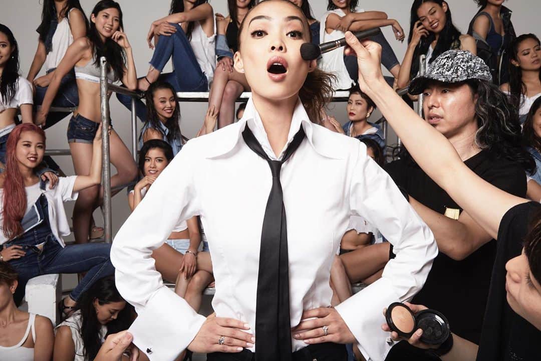 美馬寛子のインスタグラム：「Very honoured to announce that we will host  the 2020 Miss Universe®︎ Japan Final on the the 29th October 2020👑 More details coming soon, Check our official website for the most updated information ✨﻿ ﻿ 2020 Miss Universe®︎ Japan Final (2020 Miss Universe 日本大会)が﻿ 2020年10月29日(木)に開催される事が決定しました👑﻿ コロナ渦の開催。感染対策を徹底し、今だから伝えて行くことのできるメッセージを発信できればと思います😊﻿ 改めて、詳細などホームページに記載させていただきます✨﻿ ﻿ ﻿ ﻿ ﻿ ﻿ ﻿ ﻿ ﻿ ﻿Photo by @lesliekeesuper  #missuniversejapan #missuniverse #missuniverse2020 #missosology #japan #pageantsthatmatter #relevantpageants #event #missosologybig5﻿ ﻿ @missuniverse﻿ @missuniversejapan」