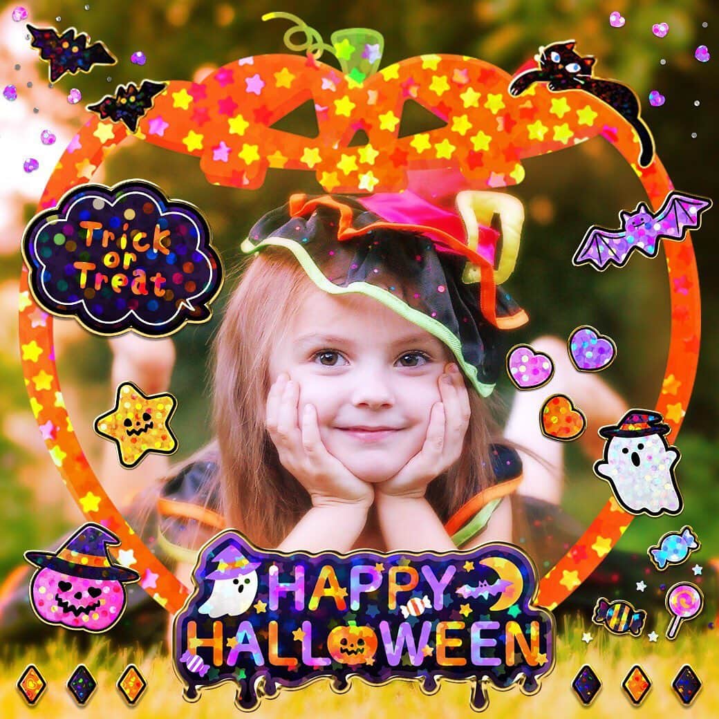 LINE Cameraさんのインスタグラム写真 - (LINE CameraInstagram)「Fall update 💖 Leaves for the season 🍁 and shiny Halloween stamps 👻 for you 🙌 . #linecamera #lineカメラ #라인카메라 #かわいい #可愛い #kawaii #cute #fall #autumn #秋 #紅葉 #leaves #水彩 #watercolor #watercolors #ハロウィン #ハロウィーン #halloween #할로윈 #グリッター #glitter #ラメ #キラキラ #スタンプ #stamp #stamps #ステッカー #stickers #sticker」10月2日 12時07分 - linecamera_official