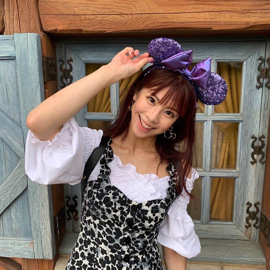 のインスタグラム：「＊Ϟໂ‧͡‧̫ໃ 先月も筋トレ消費㌍目標達成したぁ🌸!! 10月はもう少し消費出来る様に頑張りたい❗️ 目標決めてゆるーく頑張るのが私流\( ¨̮ )/♡ ・ ・ #筋トレ　#ダイエット　#痩せたい #消費カロリー　#リングフィット　 #ディズニー　#美女と野獣　#ユニコーン」