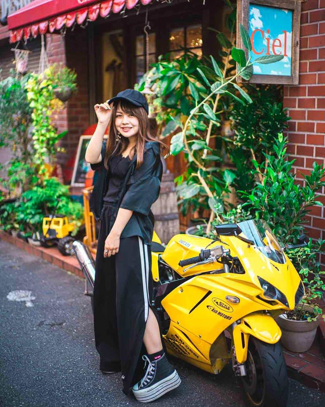 kenta_soyoungさんのインスタグラム写真 - (kenta_soyoungInstagram)「shimokitazawa. . . . . . model: @ayaketty1685」10月2日 12時28分 - kenta_soyoung