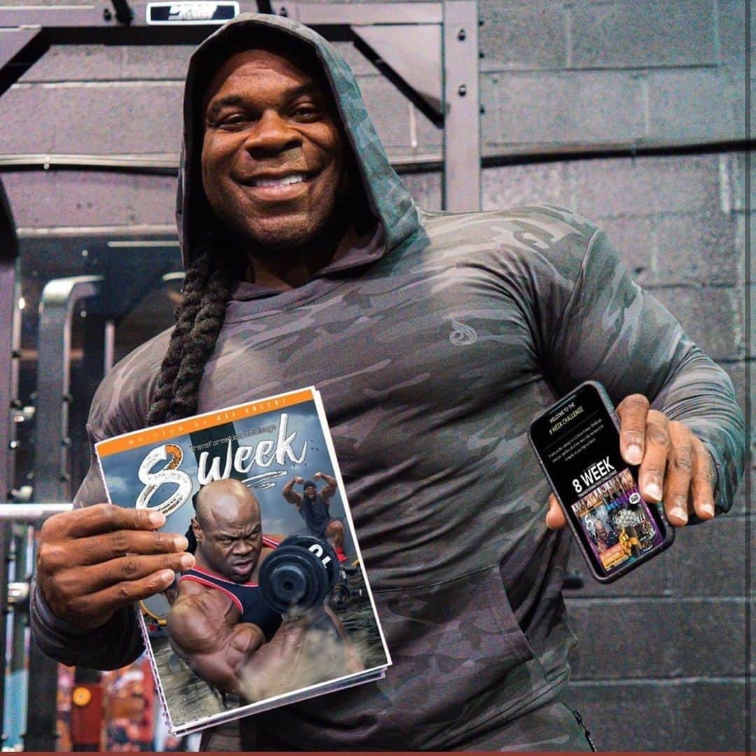 カイ・グリーンのインスタグラム：「🔥FINAL DAYS LEFT TO JOIN Entries Closing Fast Ya’ll Join My First Ever Challenge & The Best Transformation WILL WIN $1,000 and a 1 Year @dynamikmuscle sponsorship  🗓A FULL 8 WEEK PROGRAM Giving you all the tools (Diet/Training) you need to make BIG CHANGES in your physique!  💪🏾 8 Weeks Of Intense Workouts 🍏 8 Week Nutrition / Meal Plan 🗯 Daily Text From Me 👥 Private Facebook Group 🎆 For Male & Female 🌏 Yes! Worldwide Entry  👉🏾Click the link in bio to join the 8 Week Challenge. Spots limited...LETS WORK!!」