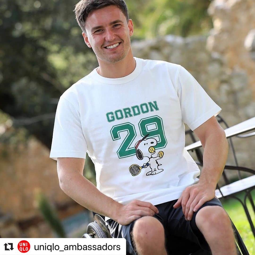 UTme! ユーティミーのインスタグラム：「#Repost @uniqlo_ambassadors with @make_repost ・・・ Happy 29th Birthday, Gordon🎉 Hope you have an amazing year ahead‼︎🎾✨  今日はユニクログローバルブランドアンバサダーのゴードン・リード選手の29歳の誕生日です。おめでとうございます🎉最高の一年になることを願っています‼︎🎾  @gordonreid #hbd #uniqlo #tennis #wheelchairtennis #LifeWear #GoGordon」