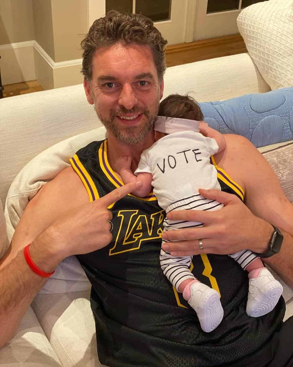 パウ・ガソルのインスタグラム：「#Vote」