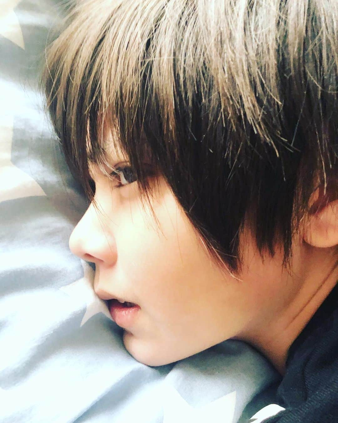 Hyuさんのインスタグラム写真 - (HyuInstagram)「風邪引いてました🤧 念のためドライブスルーのコロナのPCR検査して、陰性だったので、一安心😷 . . . . #風邪ひいた  #コロナウイルスが早く終息しますように  #pcr検査陰性  #小6男子  #ハーフキッズモデル　#ハーフ男子　#日英ハーフ　#イギリス暮らし　#レプロ　#Hyu」10月2日 7時02分 - ___h_y_u___