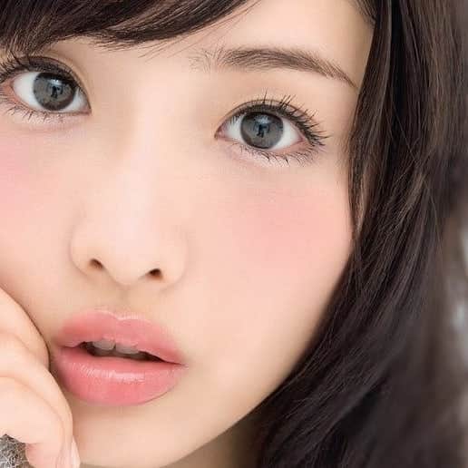 のインスタグラム：「また私の心にポッカリあいたアナ！ 💔😱💦 さとみロス  だが、ご結婚おめでとうございます。  #石原さとみ #satomiishihara」