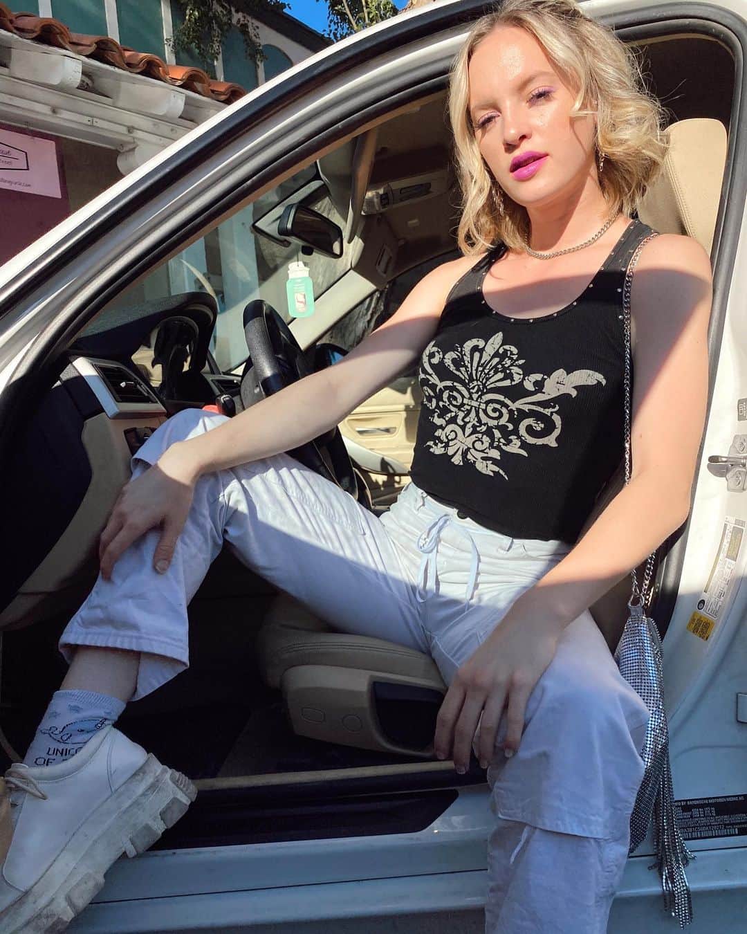 Addison Moffettのインスタグラム：「Can’t keep up」