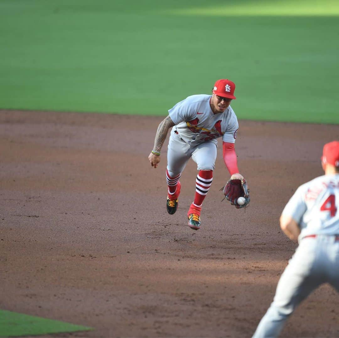 セントルイス・カージナルスさんのインスタグラム写真 - (セントルイス・カージナルスInstagram)「cc: Gold Glove」10月2日 9時26分 - cardinals