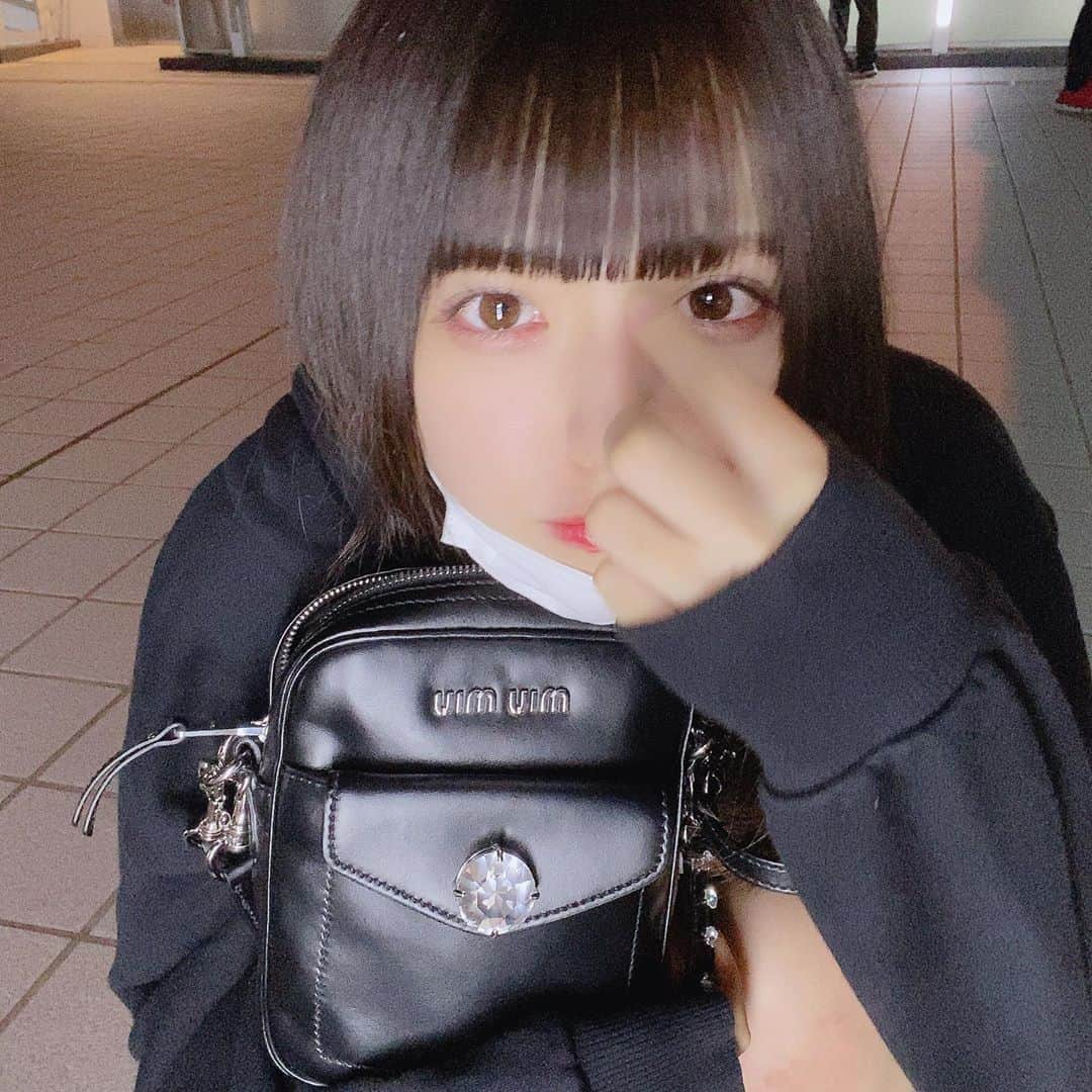 吉田芽梨奈さんのインスタグラム写真 - (吉田芽梨奈Instagram)「最近寒くなってきたので風邪ひかないように気をつけてね(=^・^=)」10月2日 9時37分 - teratera_merina