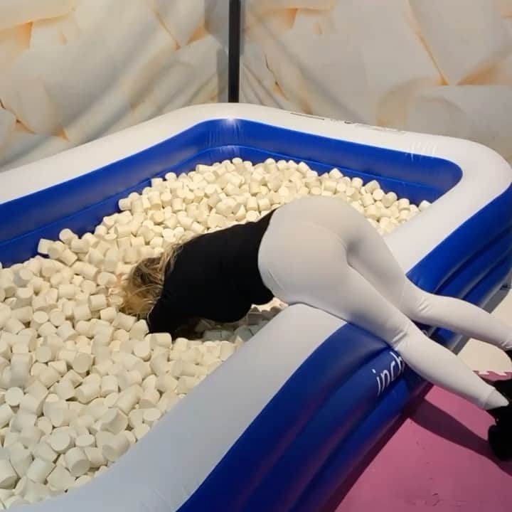 ティーガン・プレスリーのインスタグラム：「Fuxk this...I’m outta here....」