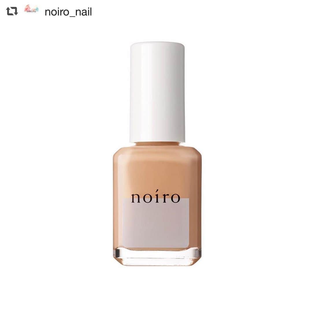 ネイルショップTATさんのインスタグラム写真 - (ネイルショップTATInstagram)「10月14日発売のnoiroの絶妙なカラー☺️💓 どれも素敵で今から迷ってしまいます🥺✨ .  #repost @noiro_nail via @PhotoAroundApp  [10月14日新発売] しんと澄んだ夜の空。 幻想的な色が湧きあがり、波のように空と大地を染めていく。 そんなオーロラ揺らめく景色にインスパイアされたカラーライン。 光と色を重ねて、奥行きのある冬の指先へ。  Brilliant Silenceをテーマにした新4色✴︎  単色塗りはもちろん、2色以上の組合せでもっと可愛いラインナップです。  ◇noiro ネイルカラー   S019  霧の朝、指先に魔法をかけるスモーキーレイク   S020  大地の鼓動を感じるヌードベージュ   S021  粉雪のようなラメが瞬くシルバーグレー   S022  揺らめくオーロラを思わせるミステリアスパープル  #noiro #noironail #私を彩る私の色 #noiroネイルカラー #冬ネイル #くすみカラー #偏光パール #マニキュア #セルフネイル #秋コスメ #冬コスメ #コスメ好きさんと繋がりたい #タカラベルモント」10月2日 11時56分 - nailshoptat