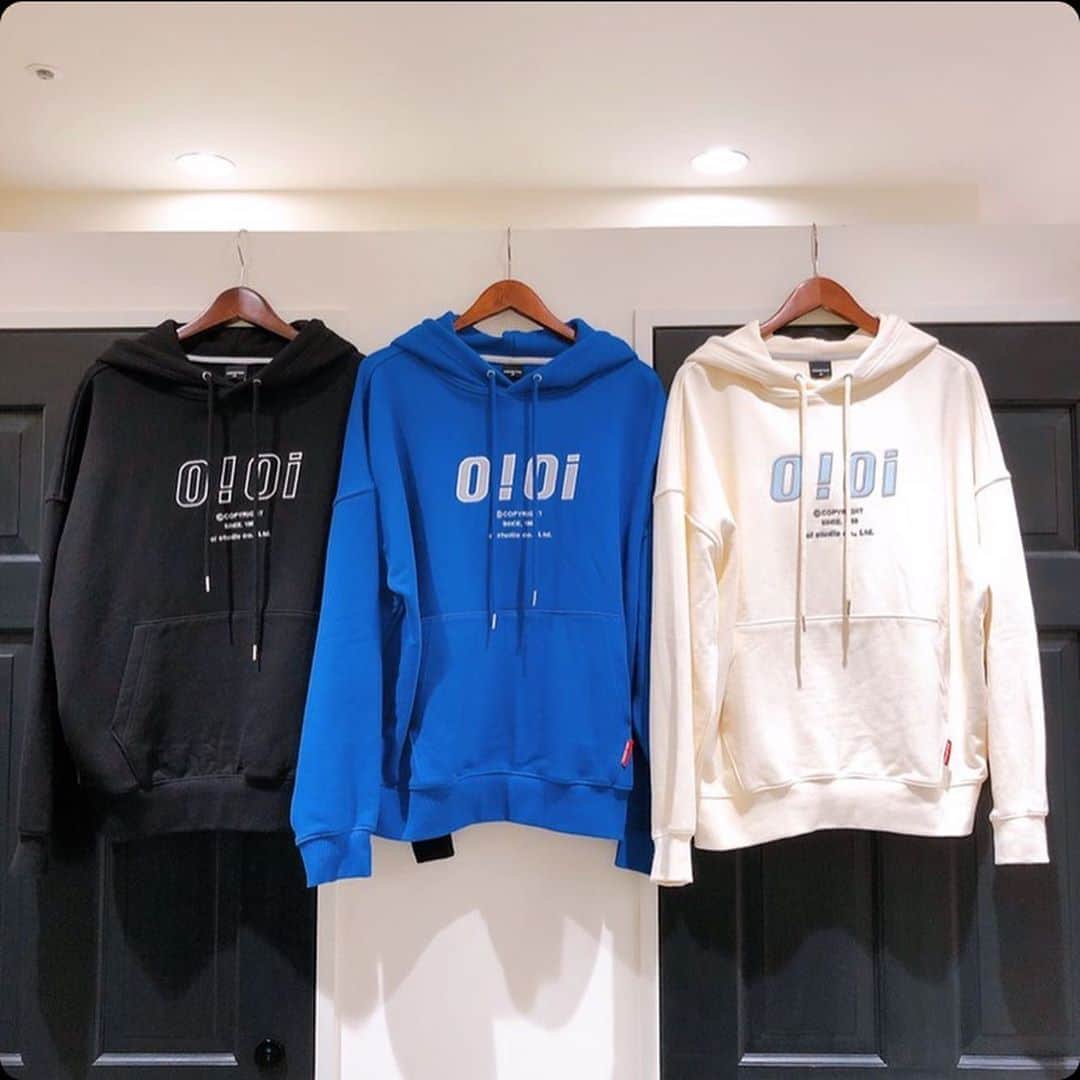のインスタグラム：「【西館5F A'GEM 9】﻿ 本日は9/12(土)に西館5FにオープンしたA'GEM 9より、インスタライブをお届けしました！﻿ ご視聴ありがとうございました！🙇‍♂️﻿ ﻿ 本日のインスタライブ紹介アイテムを写真でプレイバック！﻿ 人気韓国ブランドのOY、oioi、Romantic Crown、KIRTH﻿ A'GEM 9のオリジナルアイテムから、おすすめのアイテムをご紹介頂きました💁‍♂️💜﻿ ﻿ インスタライブ見逃しちゃった！という方はIGTVにアーカイブがありますのでぜひチェックしてみてください👏﻿ ﻿ 既に残りわずかのアイテムもあるので、気になる方はお早めに！﻿ ﻿ また今後、A'GEM 9 名古屋パルコ店 @agem9_nagoya  アカウントでも定期的にインスタライブを実施予定とのこと🤭﻿ 姉妹店のGOSTAR DE FUGA名古屋パルコ店 @gdf_nagoya  でもライブ配信をしているそうなので、ぜひフォロー&チェックしてみてください！🥰﻿ ﻿ ﻿ ﻿ #名古屋パルコ #名古屋PARCO #nagoyaparco #名古屋 #nagoya #栄 #矢場町 #agem9 #エージェムナイン #ゴスタールジフーガ #gostardefuga #oioikorea #oioi #oy #romanticcrown #kirth #badinbad #韓国ファッション #korea #koreafashion #ストリートファッション #ストリート系女子 #ストリートコーデ」