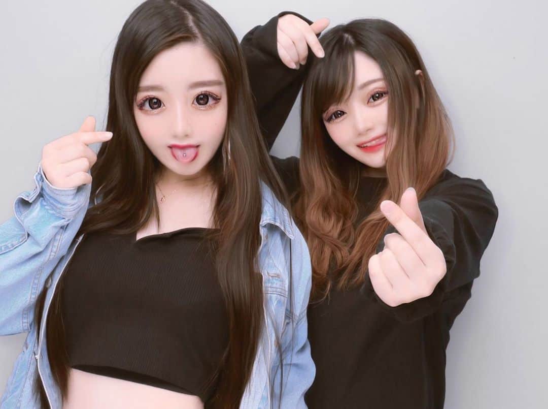 中明佑里花さんのインスタグラム写真 - (中明佑里花Instagram)「もかみてたら自由人すぎて高校生戻りたくなる😹 帽子かぶってたからかみボサ子💥笑 #🐉」10月2日 22時40分 - yurika__0306