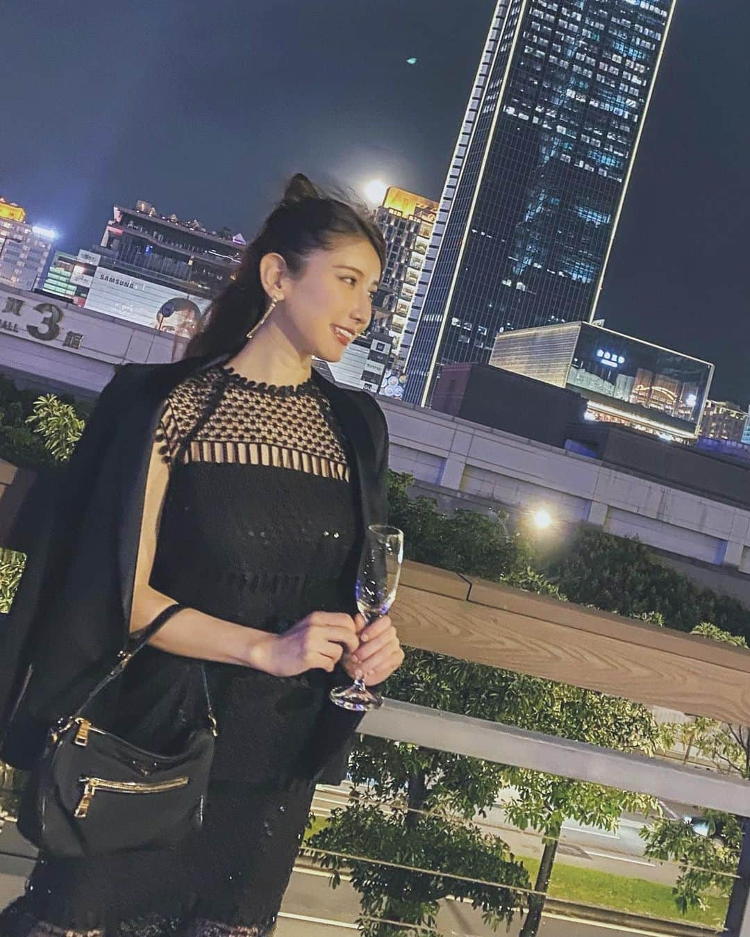 亜里沙さんのインスタグラム写真 - (亜里沙Instagram)「中秋節快樂🌕🍡 ・ ・ #alisa_in_taiwan #台湾 #台灣 #taiwan  #taipei #台湾生活 #台湾留学 #台湾旅行」10月2日 14時02分 - alisa_0302