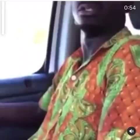 フィリップ・ネヴィルのインスタグラム：「Still love this 😀 friyayyyyay」