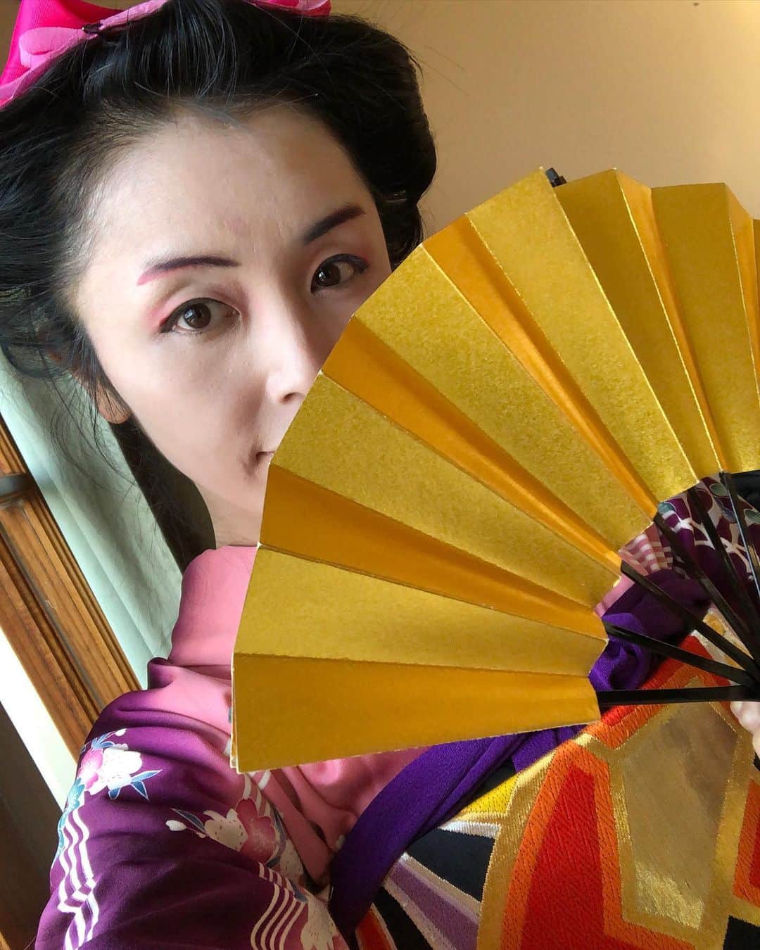 まりかさんのインスタグラム写真 - (まりかInstagram)「Geisha girl❤️💕 今日、あたし芸者。モデル。 #japanesegirl  #maricahase #model #penthousepet #fancentral  現場のケータリングでノブ(ロスの高級日本食屋)で、萌えた。」10月2日 15時10分 - maricahase