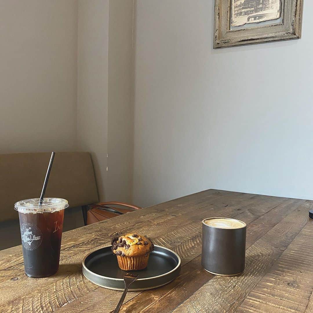 石川理咲子さんのインスタグラム写真 - (石川理咲子Instagram)「#cafe #仲良し姉妹 妹と行ったカフェ☕️ 早くゆっくり地元に帰りたいなぁ〜」10月2日 16時10分 - rsk_0315