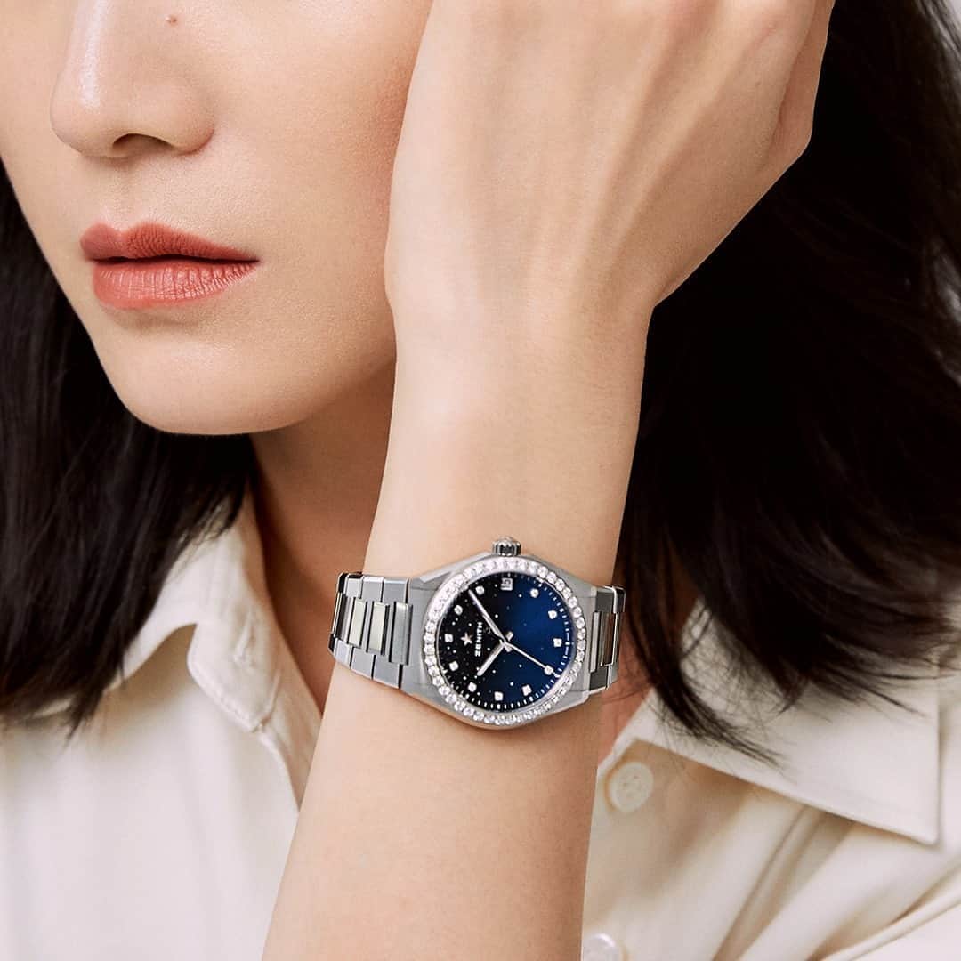 ゼニスのインスタグラム：「#Dreamhers: Song Jia's choice: DEFY Midnight with a blue gradient dial and diamond-set bezel. Mesmerisingly stellar and endlessly versatile.  #Zenith #ZenithWatches #TimeToReachYourStar #ZenithXDreamhers #SongJia #Actress #DefyMidnight」