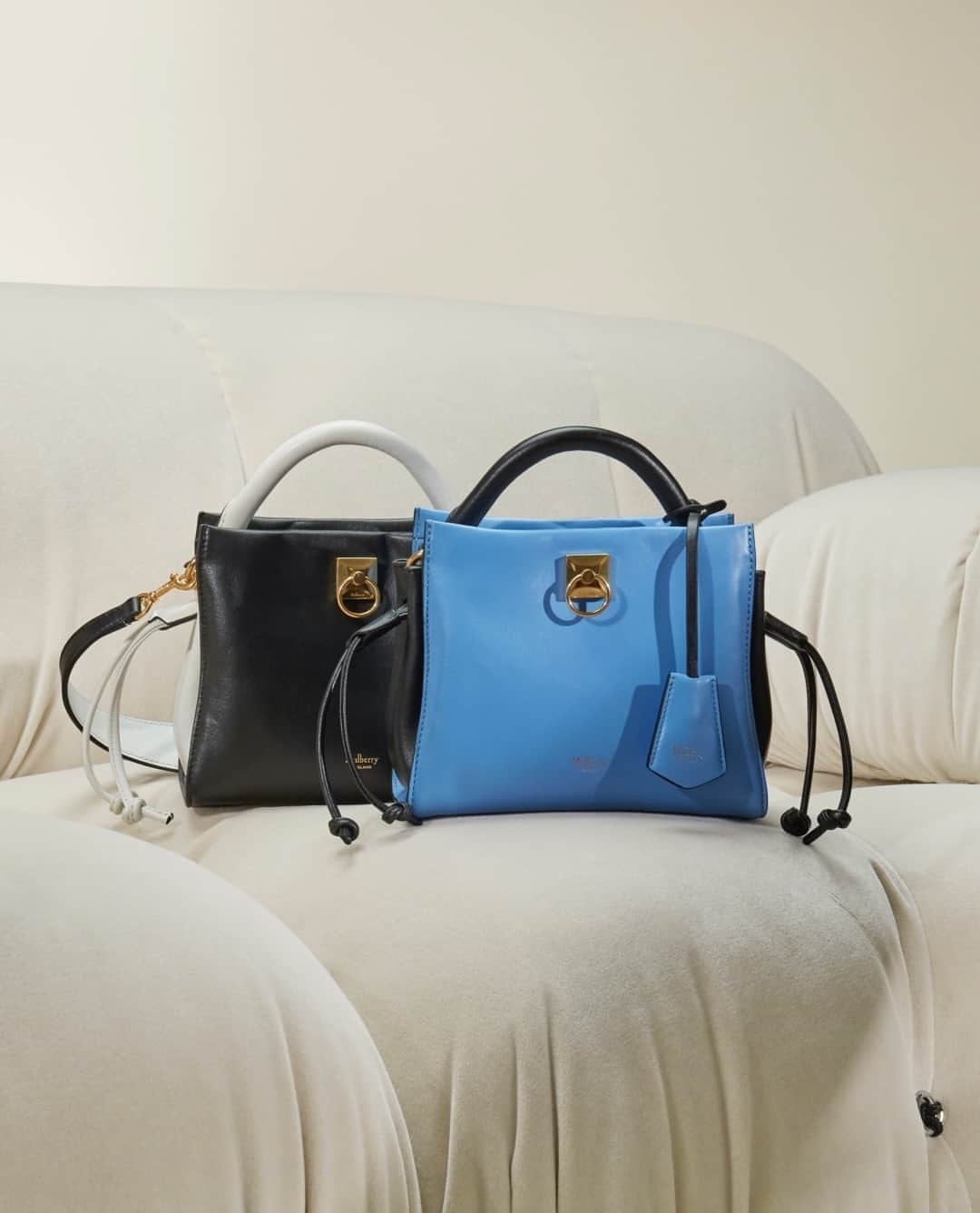 のインスタグラム：「Playful pairings of classic colours animate the new Mini #MulberryIris.」