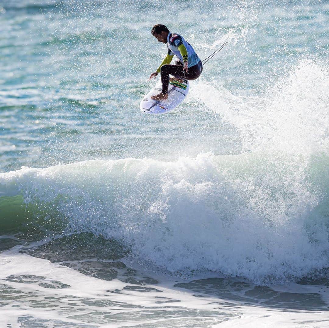 ミシェル・ボレーズのインスタグラム：「La france 🇫🇷  The French rendez-vous  @redbullfrance  @wsl」