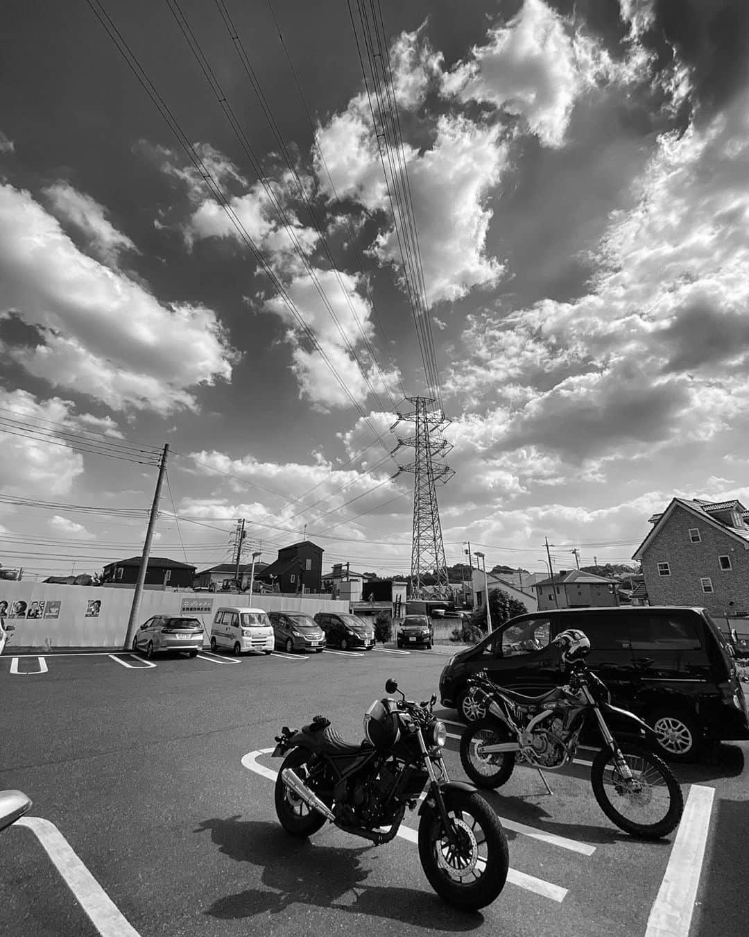 宍戸開さんのインスタグラム写真 - (宍戸開Instagram)「#streetphotography #storyofthestreet #streetoftokyo #streetcinematography #kaishishido #iphone11pro #photography #photographer #photooftheday #companytank」10月2日 17時27分 - kaishishido
