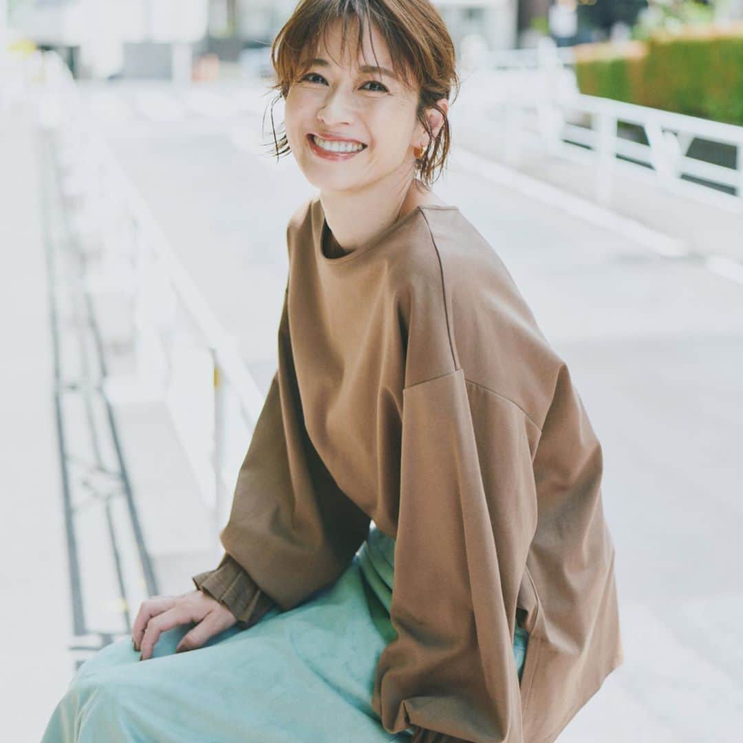 畑野ひろ子のインスタグラム：「@selestory40 11月号 アザーカット📷 photographer 金谷章平」