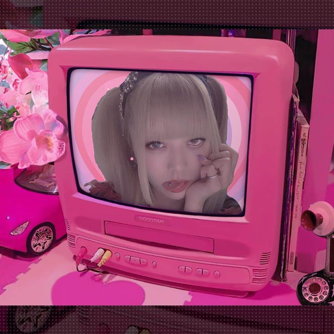 冬野あゐくのインスタグラム：「(・👅・)」