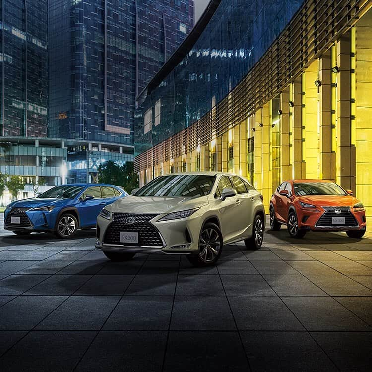 LEXUS / レクサスさんのインスタグラム写真 - (LEXUS / レクサスInstagram)「【LEXUS SUV Fair】﻿ 10月3日(土)から10月11日(日)まで、全国のLEXUSショールームでは「LEXUS SUV Fair」を開催いたします。﻿ コンパクトクロスオーバーの「UX」をはじめ、都市型スポーツギア「NX」、3列シートも選べる「RX」など、LEXUSの個性豊かなラインアップをご体感ください。﻿ 専用装備が充実した特別仕様車もご用意しております。﻿ ﻿ 詳しくは Lexus.jp へ。﻿ ﻿ #LEXUS #レクサス #LexusJapan #Lexusjp #LexusSUV #レクサスSUV #LexusLX #レクサスLX #LexusRX #レクサスRX #LexusNX #レクサスNX #LexusUX #レクサスUX #特別仕様車」10月2日 18時00分 - lexus_jp