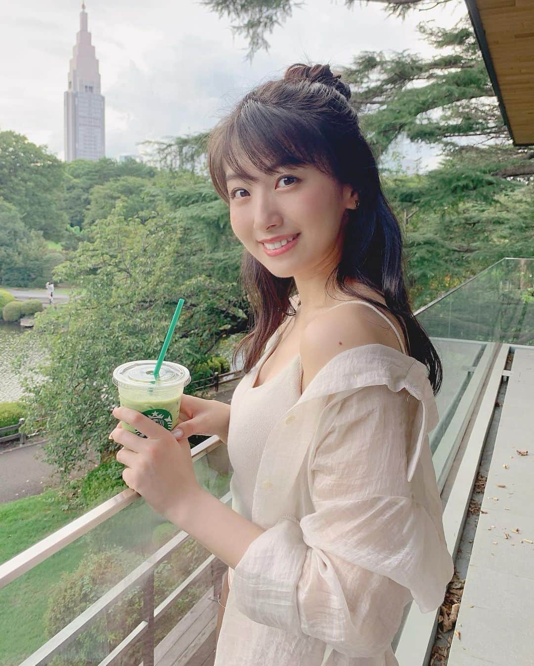 関根ささらのグルメインスタ