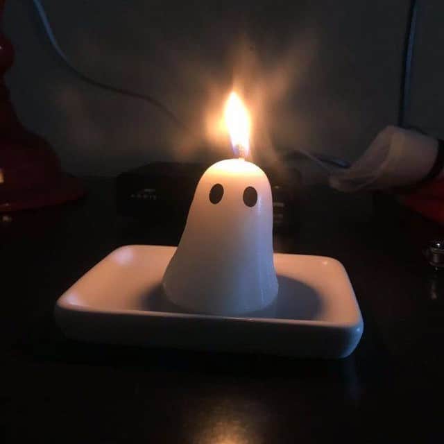 9GAGさんのインスタグラム写真 - (9GAGInstagram)「It's spooky month 👻  📸 @aleenaacosta  - #candle #halloween #9gag」10月2日 19時09分 - 9gag