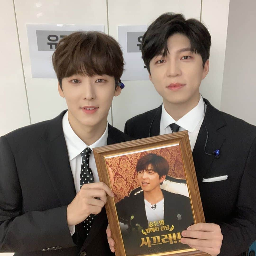 U-KISS（ユーキス）のインスタグラム：「[#수현] 오늘 밤 11시!! 오랜만에 뭉친 멋진 오피피에이들❣ 유키스의 무대를 추석특집 문명특급 숨듣명 콘서트를 통해 함께 해요🎉  #유키스 #UKISS #SOOHYUN #KEVIN  #추석특집 #문명특급 #숨듣명 #콘서트」