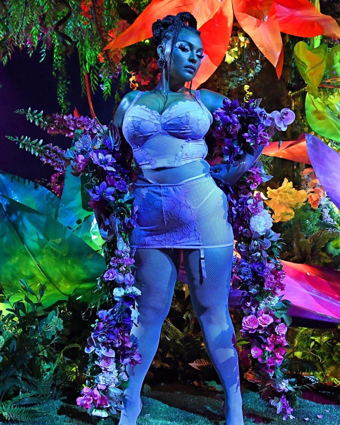 British Vogueさんのインスタグラム写真 - (British VogueInstagram)「#Rihanna’s last @SavageXFenty show went down in history as a benchmark of how fashion shows should be: inclusive and electric. And for Volume 2, the businesswoman didn’t disappoint. With a diverse casting that included models #PalomaElsesser, #IrinaShayk, #LauraHarrier, #WillowSmith and #ParisHilton – and an army drag queens and dancers, choreographed by @ParrisGoebel – this was an homage to #BadBihEnergy. Click the link in bio to see the killer looks that deserve a second glance from Rihanna’s jaw-dropping #SAVAGENOTSORRY show.」10月2日 19時49分 - britishvogue