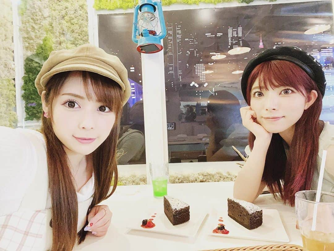 佳苗るかさんのインスタグラム写真 - (佳苗るかInstagram)「今日はお昼はあいちんとランチ😊❤️原宿のTRIP PORT pubcafeさんでランチしてきたよ🎵私はタコライスにしたけど量もいっぱいで美味しかった🥰✨みなさんもぜひ💕  夜はひびはたちゃんと香港料理🎵ご飯しか撮れてない😭たくさん食べました🥰⭐️  #tripportpubcafe #tripport #ランチ #タコライス #ランチタイム #ディナー #香港料理」10月2日 20時28分 - ruka_kanae