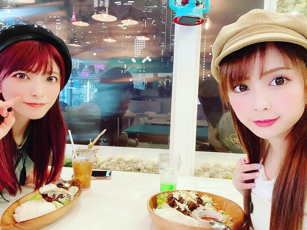 佳苗るかさんのインスタグラム写真 - (佳苗るかInstagram)「今日はお昼はあいちんとランチ😊❤️原宿のTRIP PORT pubcafeさんでランチしてきたよ🎵私はタコライスにしたけど量もいっぱいで美味しかった🥰✨みなさんもぜひ💕  夜はひびはたちゃんと香港料理🎵ご飯しか撮れてない😭たくさん食べました🥰⭐️  #tripportpubcafe #tripport #ランチ #タコライス #ランチタイム #ディナー #香港料理」10月2日 20時28分 - ruka_kanae