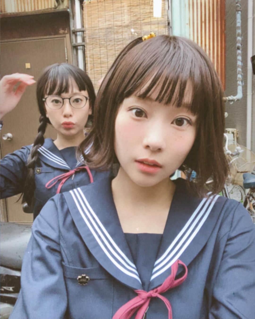 重盛さと美さんのインスタグラム写真 - (重盛さと美Instagram)「🦛🐭🖤 uchiseiuchi 私は同級生の、 スーパーヒーローの卵の役🦸🏻✨ 誰も気付いていないだろうけど、 キリンのゴムがトレードマークだよ☺️🦒（笑） #私物 #小さなこだわり #キリンのゴム #誰か気付いて #🦒」10月2日 20時40分 - satomi_shigemori