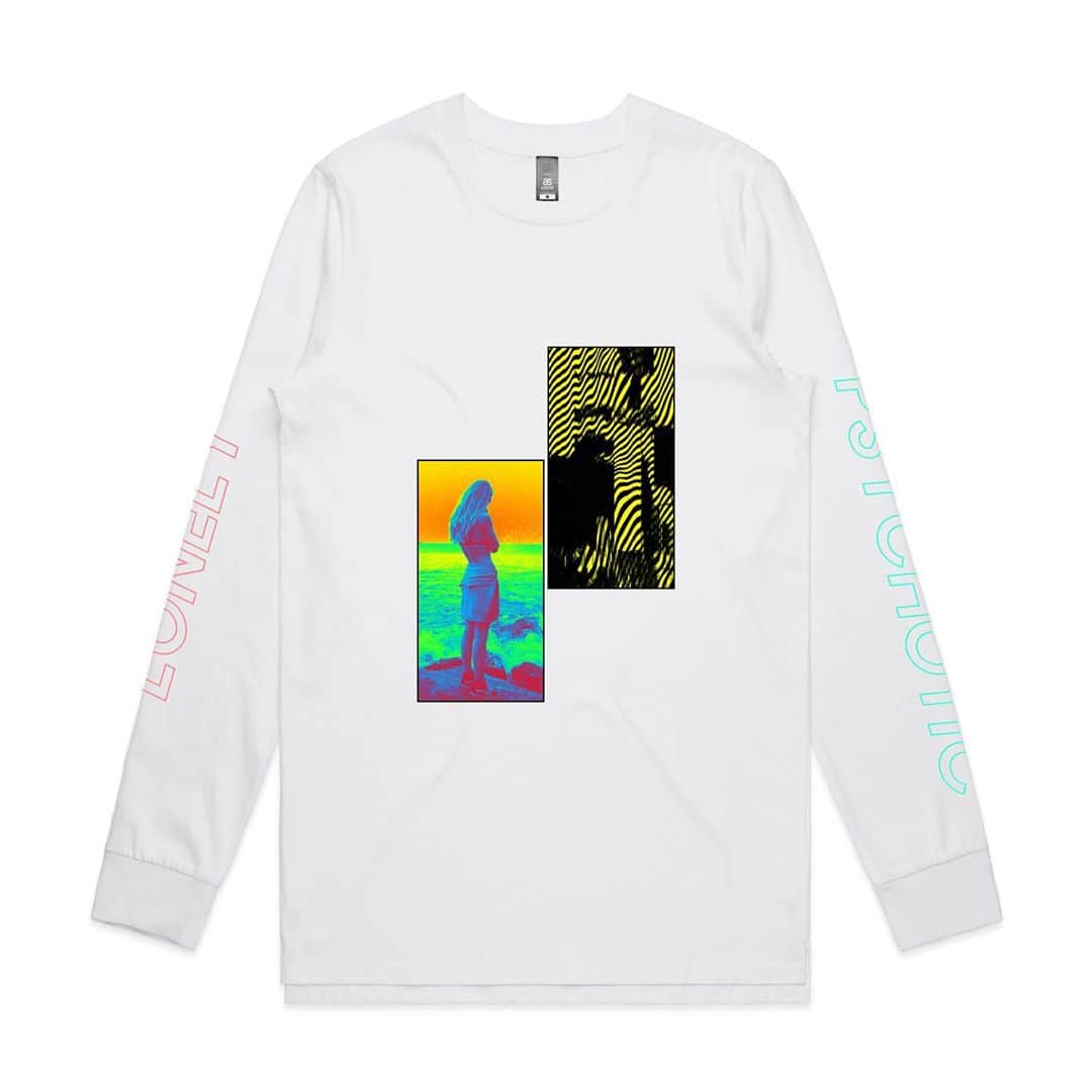 Maroon 5のインスタグラム：「maroon5shop.com」