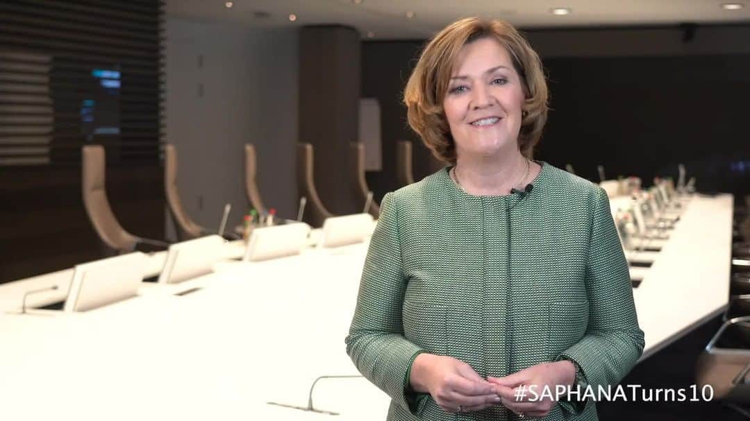 SAPのインスタグラム：「SAP's Adaire Fox-Martin celebrates the 10th birthday of SAP HANA 🎈. Follow the evolution of what is now SAP's foundation for intelligent enterprise: sap.com/saphanaturns10 #saphanaturns10」