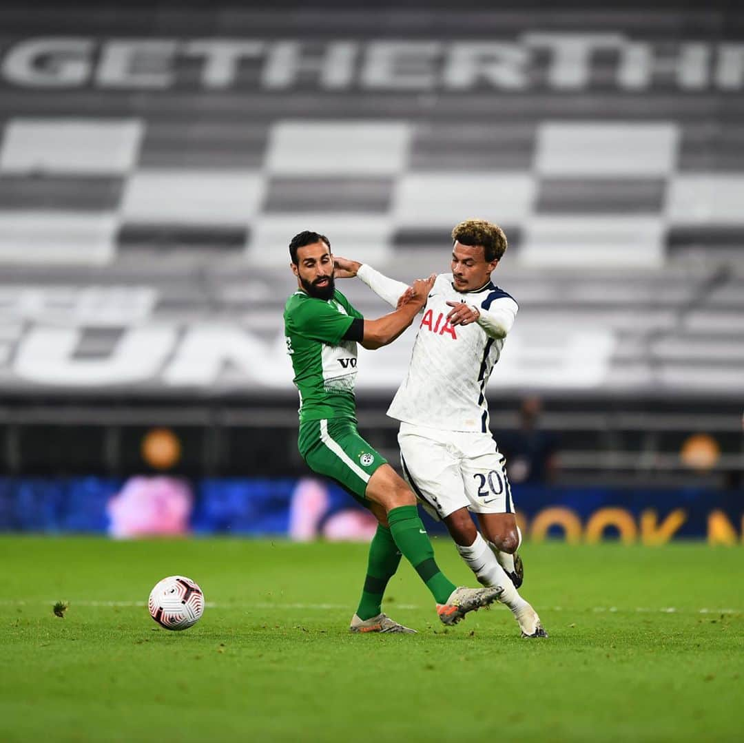 ホセ・ロドリゲスさんのインスタグラム写真 - (ホセ・ロドリゲスInstagram)「Toca levantar la cabeza después de la derrota de ayer frente al @spursofficial   Ahora a trabajar duro para intentar conseguir todos los títulos que nos quedan por jugar.  🇮🇱 @maccabihaifafc 💪💪 #delealli  #joserodriguez #tottenham vs #maccabihaifa」10月3日 1時10分 - josseroodriguez25