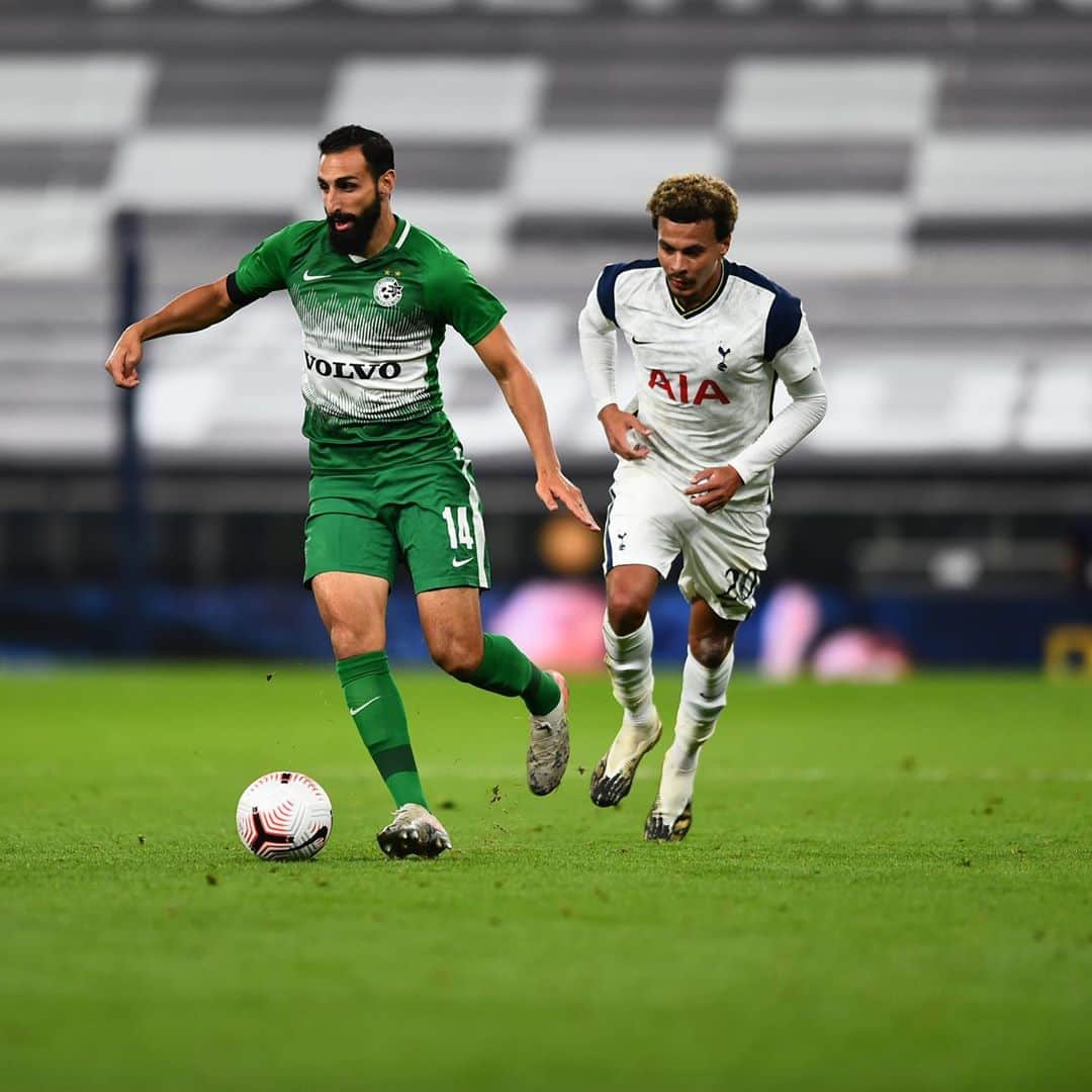 ホセ・ロドリゲスのインスタグラム：「Toca levantar la cabeza después de la derrota de ayer frente al @spursofficial   Ahora a trabajar duro para intentar conseguir todos los títulos que nos quedan por jugar.  🇮🇱 @maccabihaifafc 💪💪 #delealli  #joserodriguez #tottenham vs #maccabihaifa」