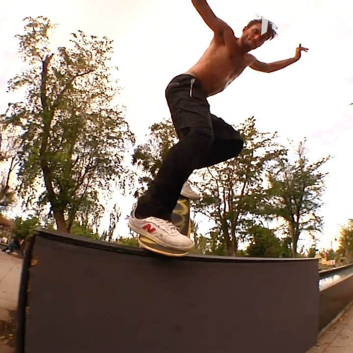 スラッシャーのインスタグラム：「🗽 @canalnewyork in Puerto Rico 🇵🇷 Now playing on all Thrasher channels 📡」