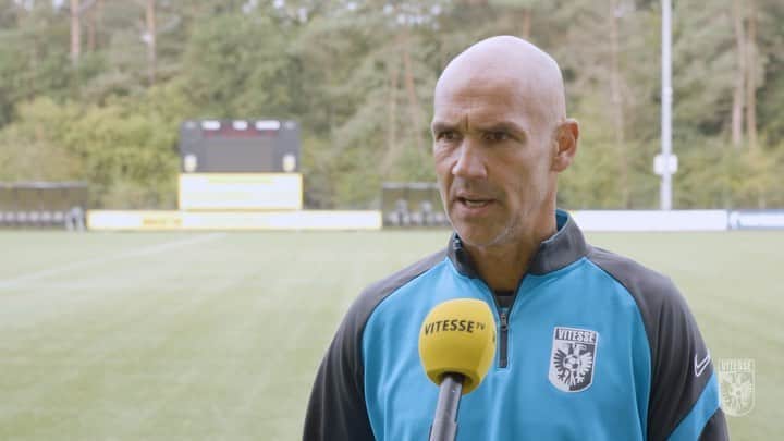 のインスタグラム：「Weekend! 🤩⠀ ⠀ 🔜 vs Heracles Almelo⠀ ⠀ #Vitesse #vither」