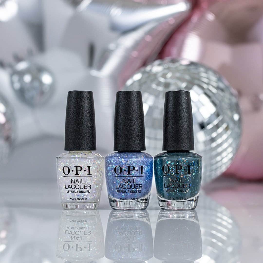 OPIさんのインスタグラム写真 - (OPIInstagram)「#OPIShineBright features three special glitters, each packed with glasslike shards of glitter particles for a three-dimensional look that’s over the top in the most tasteful way! ✨  Shades: #AllATwitterInGlitter, #BlingItOn! and #PuttinOnTheGlitz  #ColorIsTheAnswer #OPIObsessed #OPINailLacquer #HolidayNails #Holiday2020Trends #NailGoals #GlitterNails #GlitterMani #SparkleNails #PartyNails #NYENails #NailTrends #TrendyNails #NailInspo」10月3日 1時30分 - opi