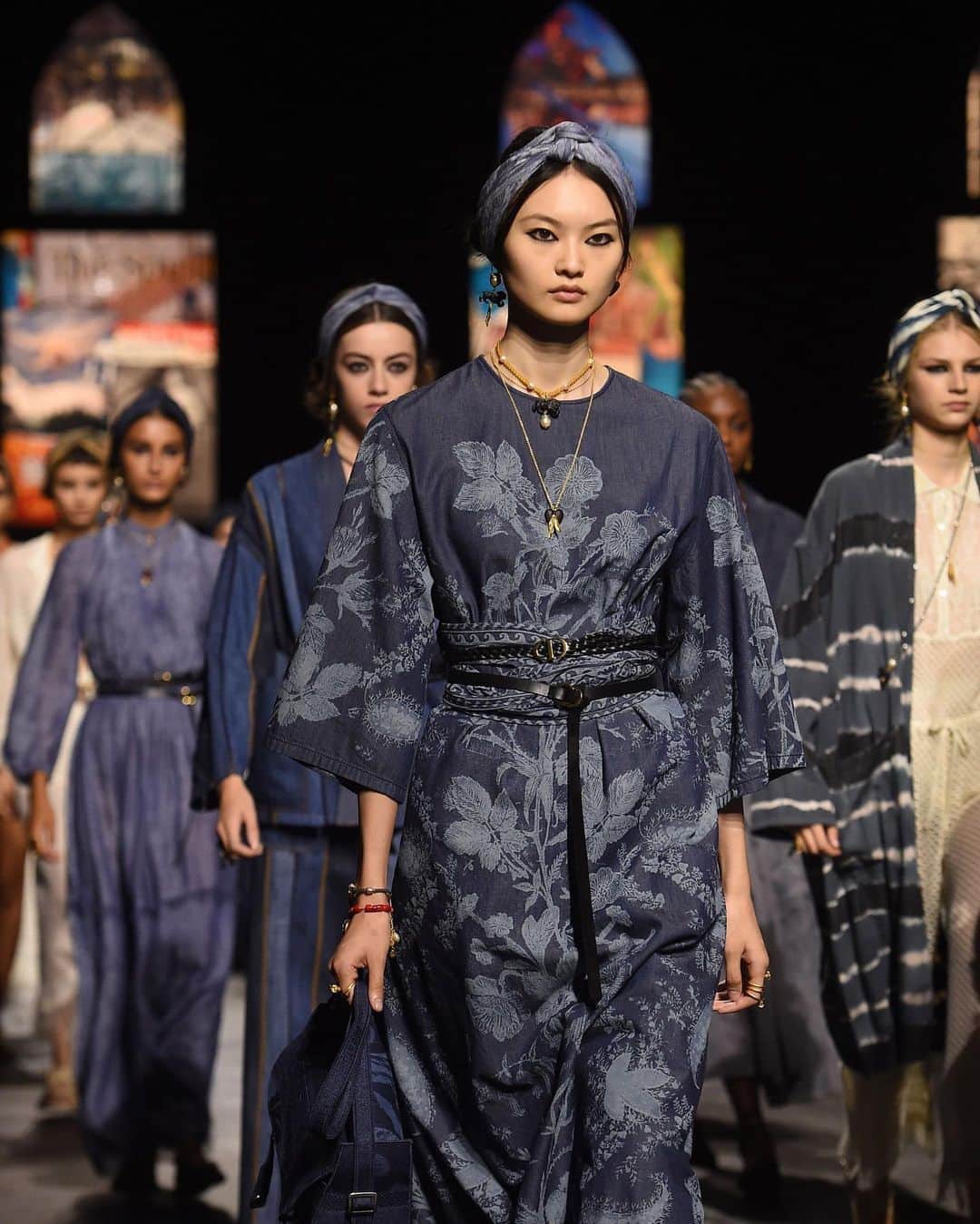 Fashion Weekのインスタグラム：「We've go a case of the blues 💙 Seen here: @heconghc on the @dior #PFW September 2020 runway. Photo by @gettyimages」