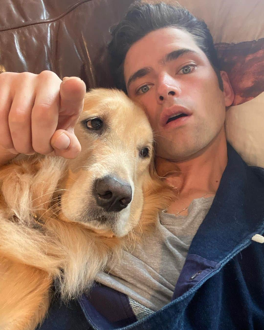 ショーン・オプリーさんのインスタグラム写真 - (ショーン・オプリーInstagram)「Progression of trying to take a selfie with Tallulah」10月3日 2時39分 - seanopry55