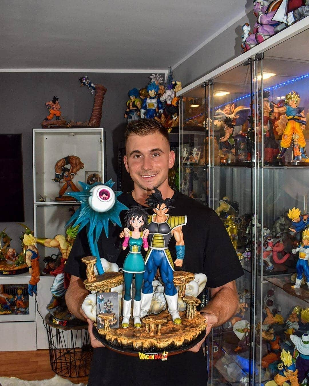 鳥山明（ファンアカウント）さんのインスタグラム写真 - (鳥山明（ファンアカウント）Instagram)「Follow @xenos.timon the God of Dragonball figures and statues! _ #AkiraToriyama  #鳥山明 ™ #Db #DragonBall #ドラゴンボール #Dbz #DragonBallZ #ドラゴンボールZ #DragonBallSuper #Goku #悟空 #Vegeta #ベジータ #Piccolo #ピッコロ #Gohan #Trunks #Frieza #Majinbuu #Saiyan #Anime #アニメ #Manga #マンガ #birdstudio #dbs #Japan #Drslump」10月3日 2時52分 - akira.toriyama