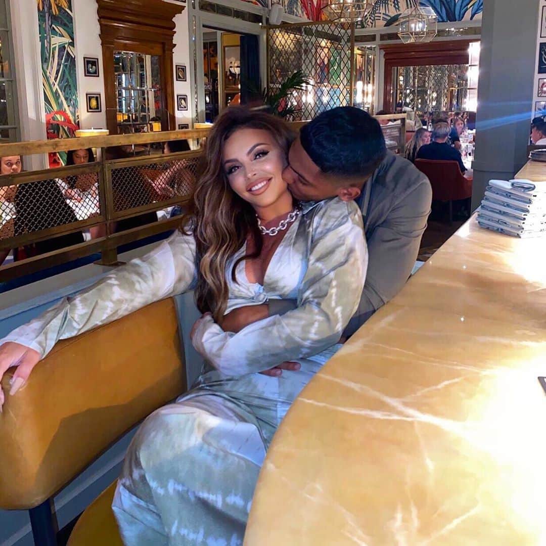 ジェシー・ネルソンのインスタグラム：「Everything ❤️」