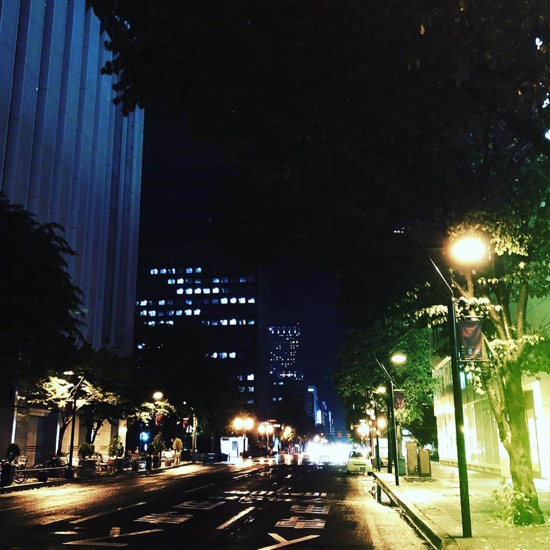 脇田唯さんのインスタグラム写真 - (脇田唯Instagram)「☂ 雨あがりの街って なんかいいよねー。」10月3日 6時26分 - post_yui
